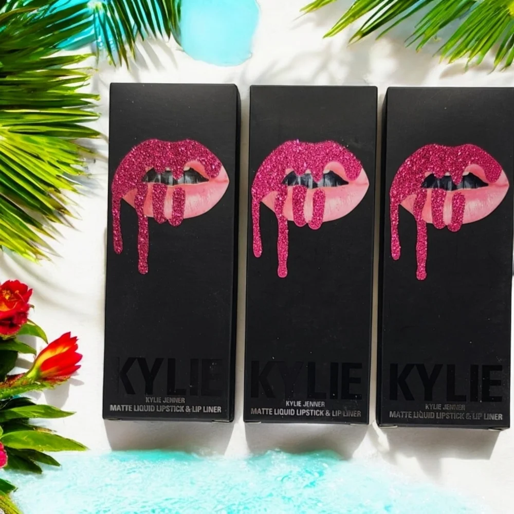 💋HOST PICK💋NIB Kylie Cosmetics Birthday Baddie Lip Kit